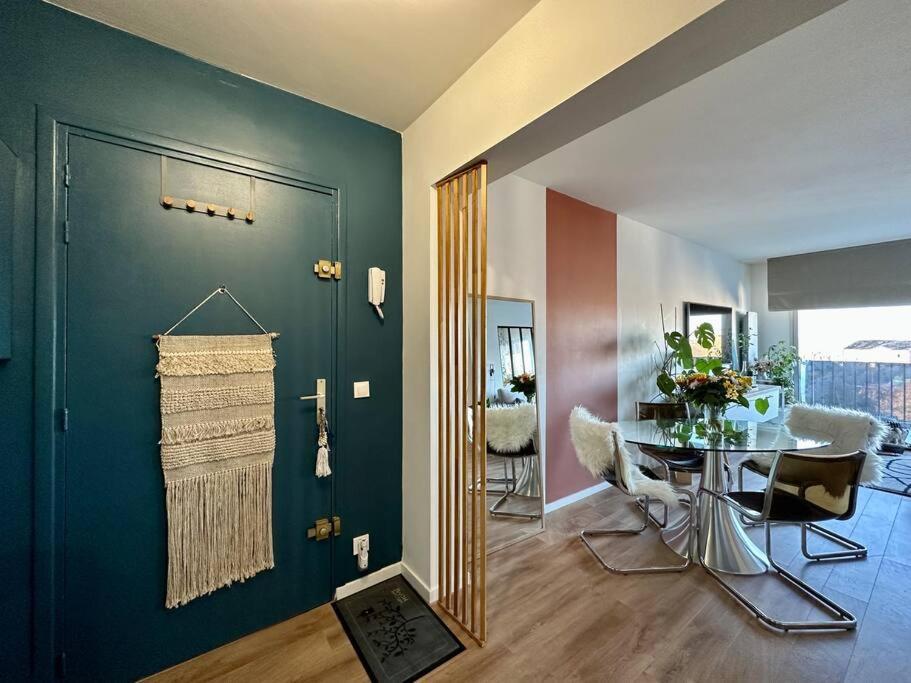 Lille Appart Cosy 68M2 Lumineux Avec Balcon - Garage Prive Esterno foto