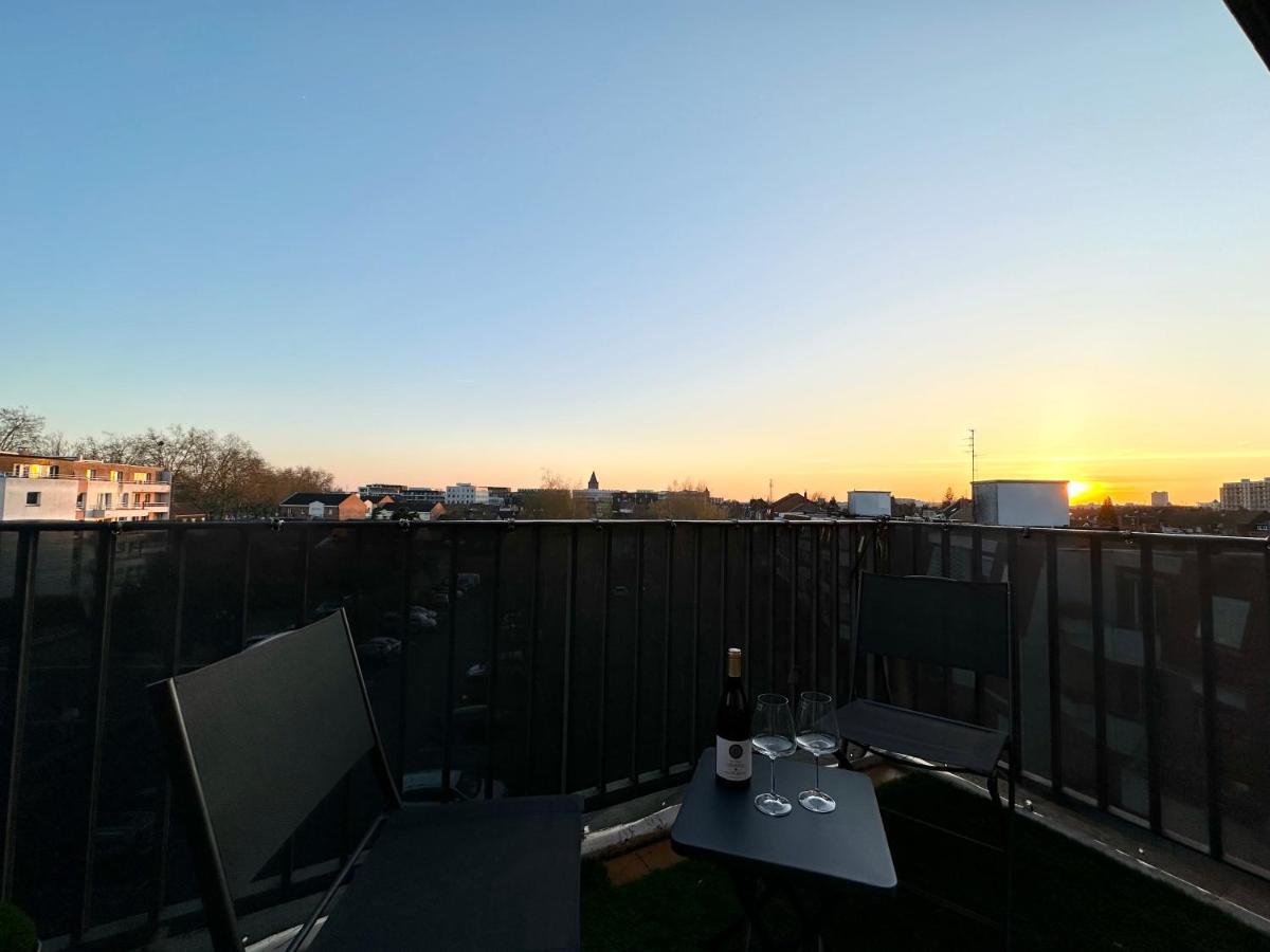 Lille Appart Cosy 68M2 Lumineux Avec Balcon - Garage Prive Esterno foto